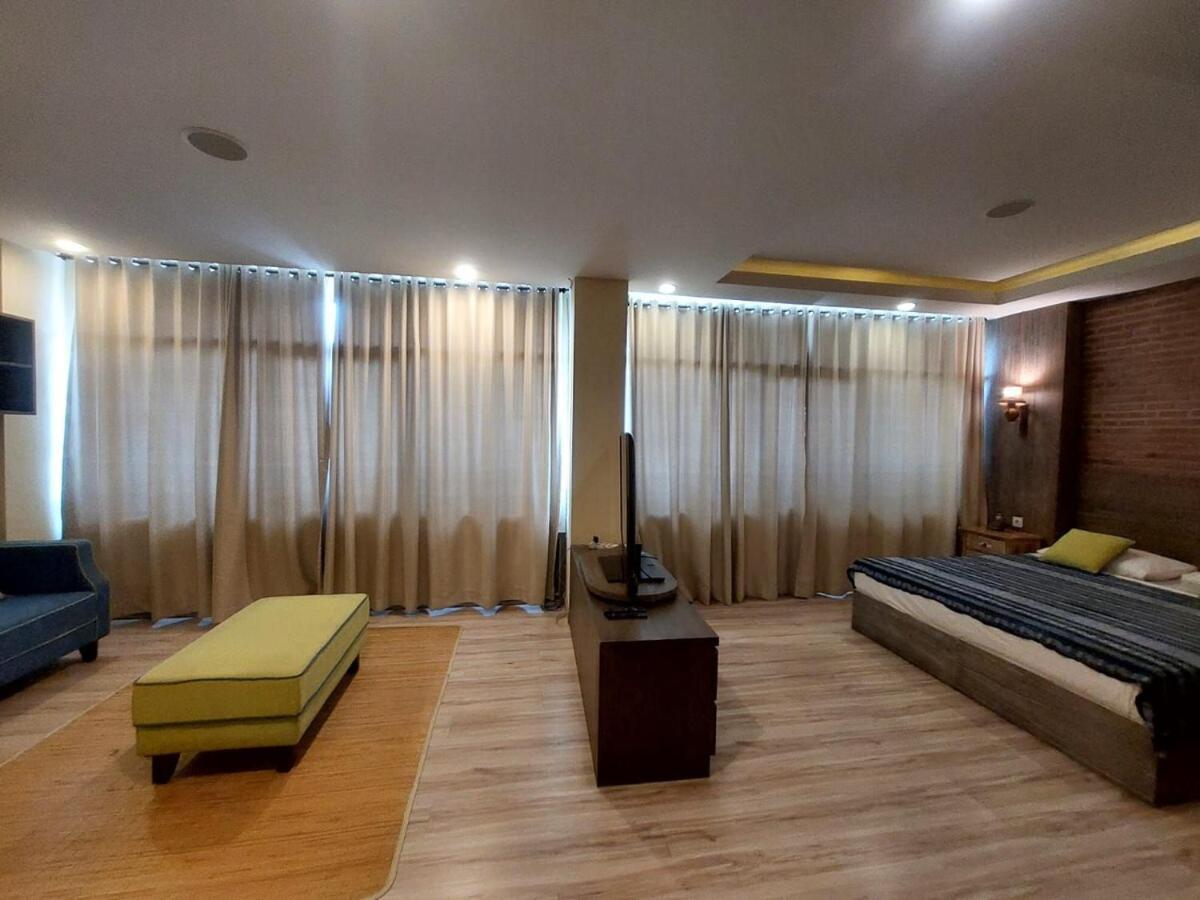 Apartemen Senayan Dżakarta Zewnętrze zdjęcie