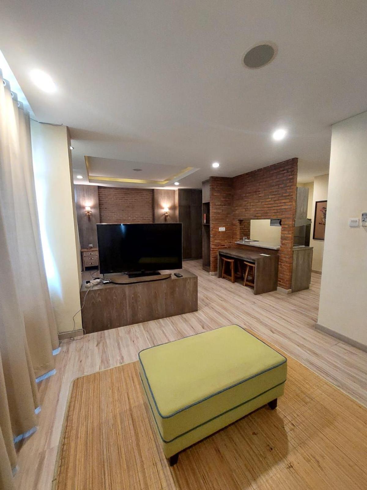 Apartemen Senayan Dżakarta Zewnętrze zdjęcie